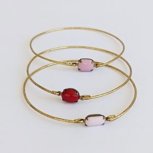 MINIMALIST VINTAGE LUCITE CABOCHON BANGLES